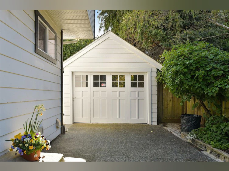 820 St. Charles Street, Victoria, BC, V8S 3P3 - 64