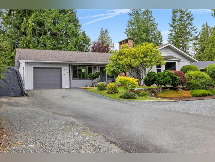600 Eaglecrest Drive, Qualicum Beach, BC, V9K 1E4 - 47