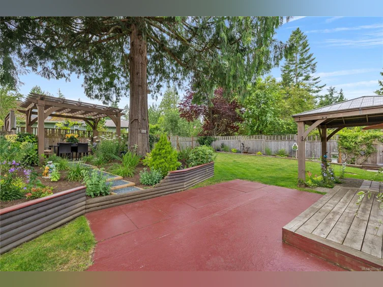 600 Eaglecrest Drive, Qualicum Beach, BC, V9K 1E4 - 35