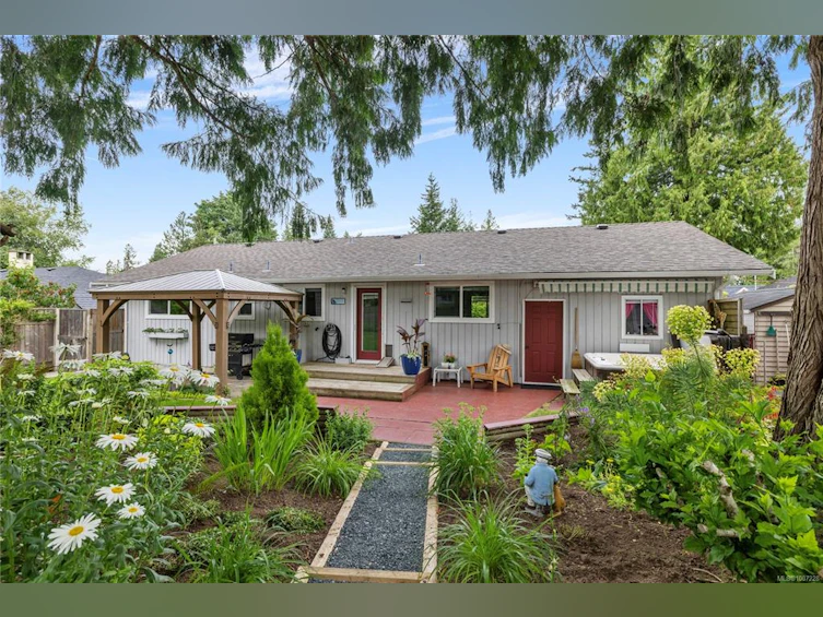 600 Eaglecrest Drive, Qualicum Beach, BC, V9K 1E4 - 37
