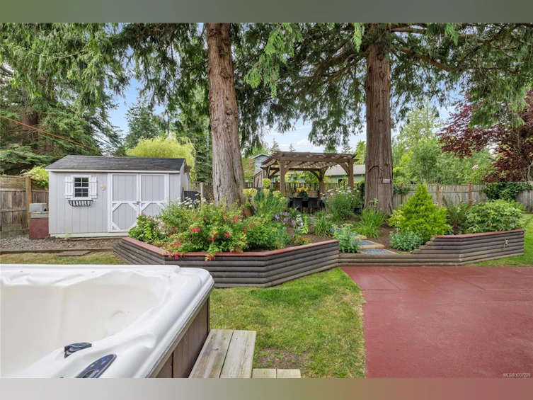 600 Eaglecrest Drive, Qualicum Beach, BC, V9K 1E4 - 33