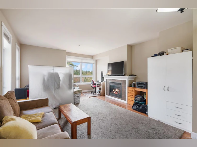 209-3220 Jacklin Road, Colwood, BC, V9B 0J5 - 3