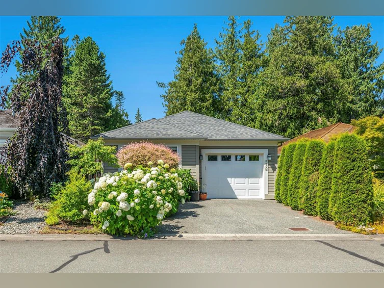 538 Seaward Way, Qualicum Beach, BC, V9K 1T8
