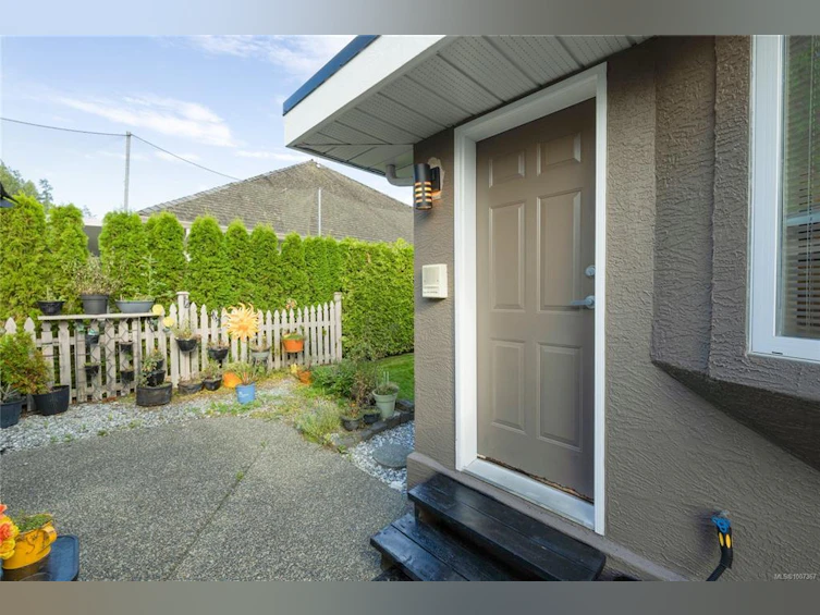 878 Fairways Drive, Qualicum Beach, BC, V9K 2J1 - 35