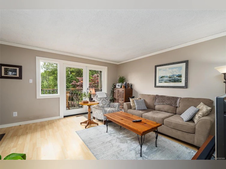 561 Macmillan Drive, Kelsey Bay/Sayward, BC, V0P 1R0 - 5