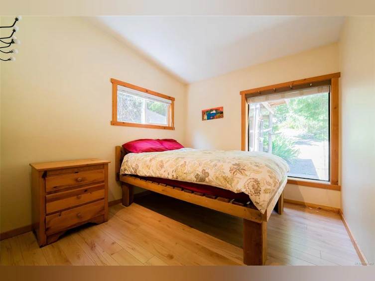 830 Austin Drive, Cortes Island, BC, V0P 1K0 - 37