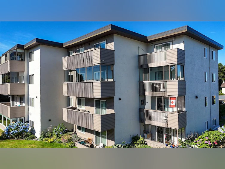 306-10016 Third Street, Sidney, BC, V8L 3B3 - 42