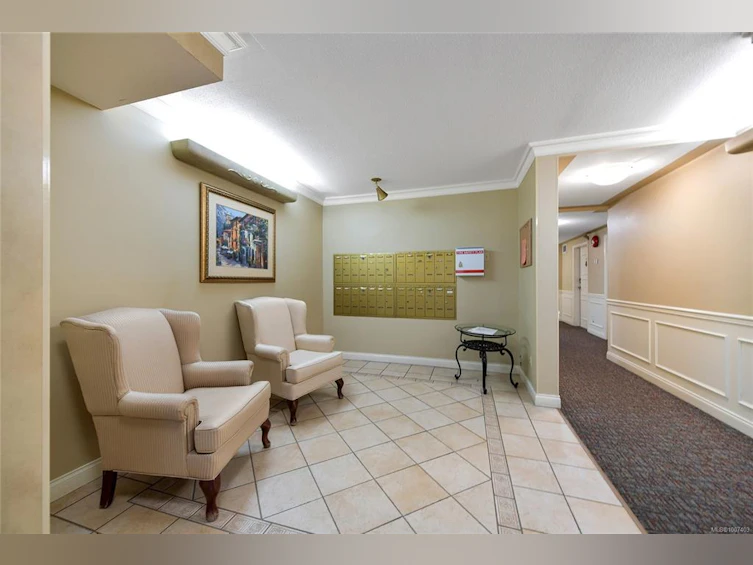 306-10016 Third Street, Sidney, BC, V8L 3B3 - 52