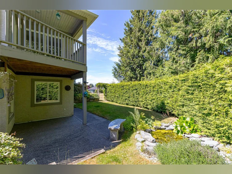 677 Windward Way, Qualicum Beach, BC, V9K 2K4 - 9