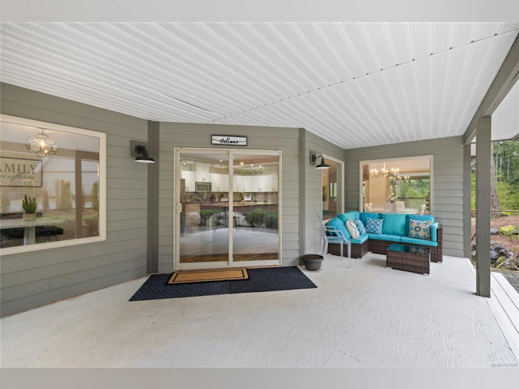 907 Hemsworth Road, Qualicum Beach, BC, V9K 1R3 - 47