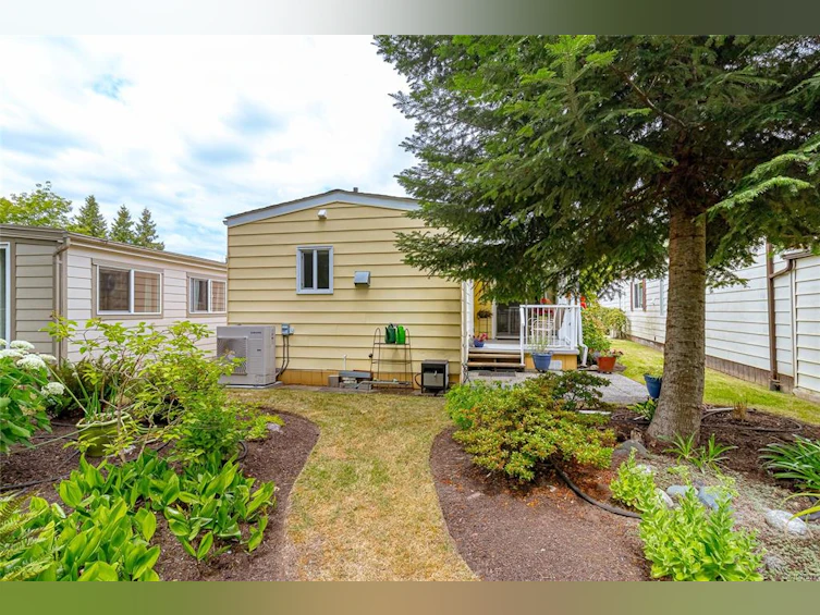 2153 Summergate Boulevard, Sidney, BC, V9L 4K9 - 36