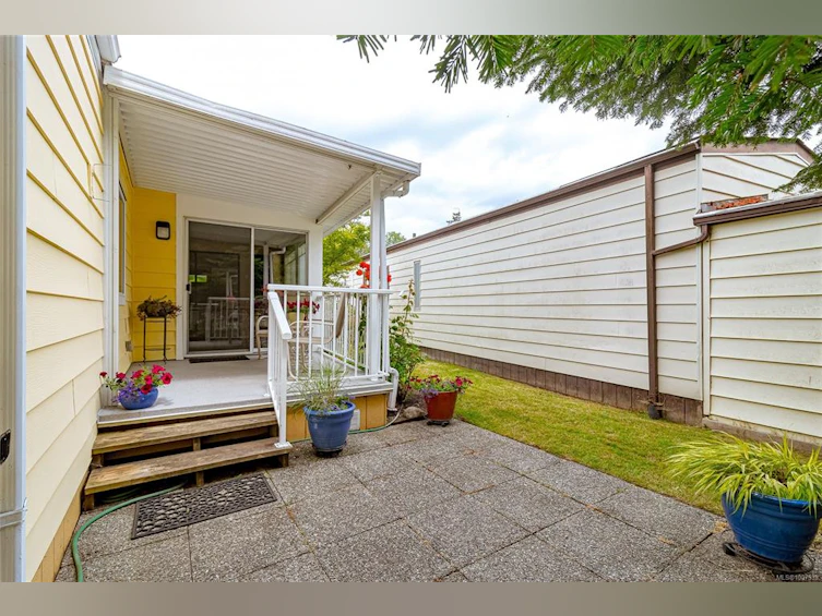 2153 Summergate Boulevard, Sidney, BC, V9L 4K9 - 34