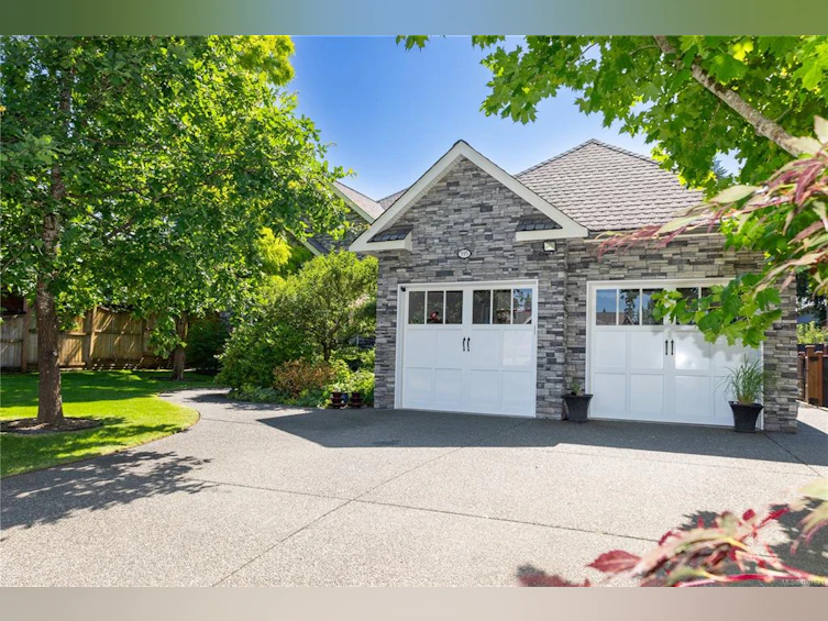 595 Edgewood Drive, Campbell River, BC, V9W 8H1 - 2