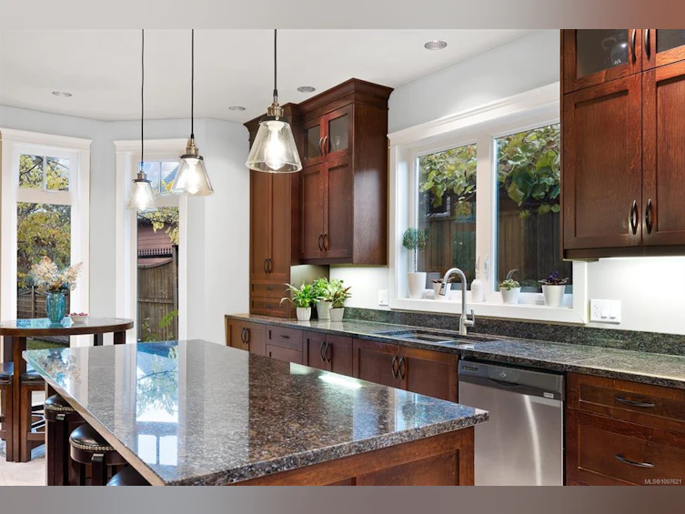 595 Edgewood Drive, Campbell River, BC, V9W 8H1 - 9