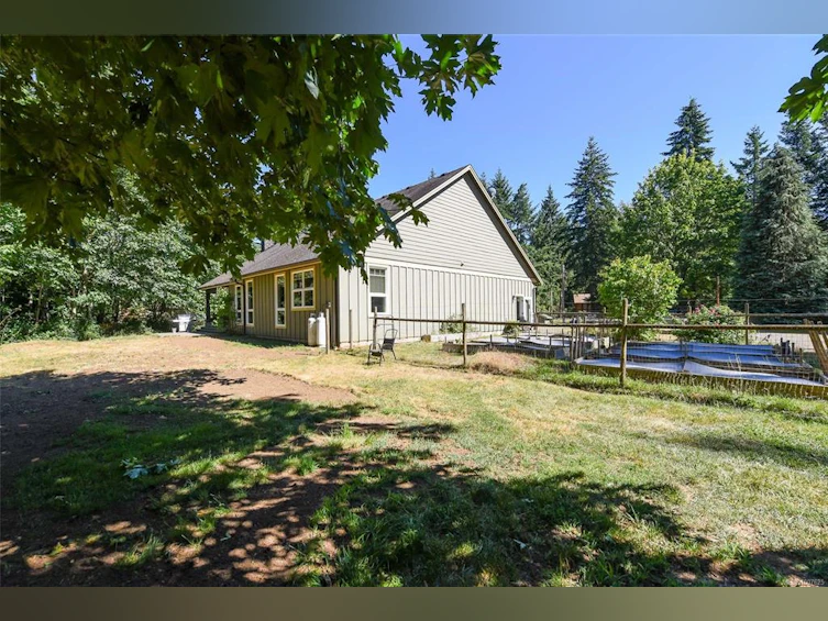 3476/3470 Heather Road, Black Creek, BC, V9J 1E5 - 94