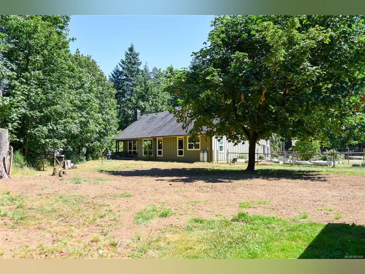 3476/3470 Heather Road, Black Creek, BC, V9J 1E5 - 97