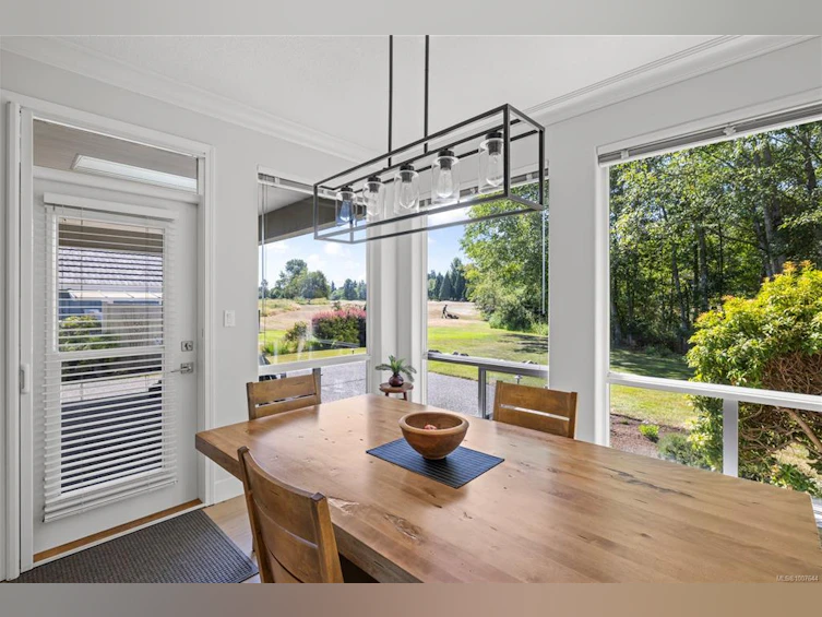 636 Morningstar Drive, French Creek, BC, V9P 2W3 - 6