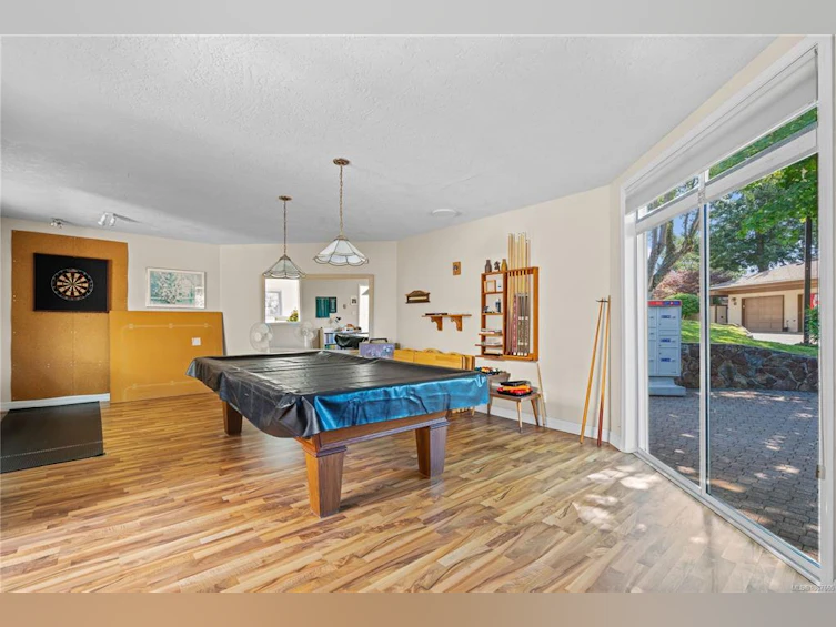 64-901 Kentwood Lane, Saanich, BC, V8Y 2Y6 - 49