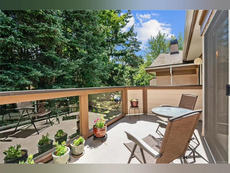 64-901 Kentwood Lane, Saanich, BC, V8Y 2Y6 - 7