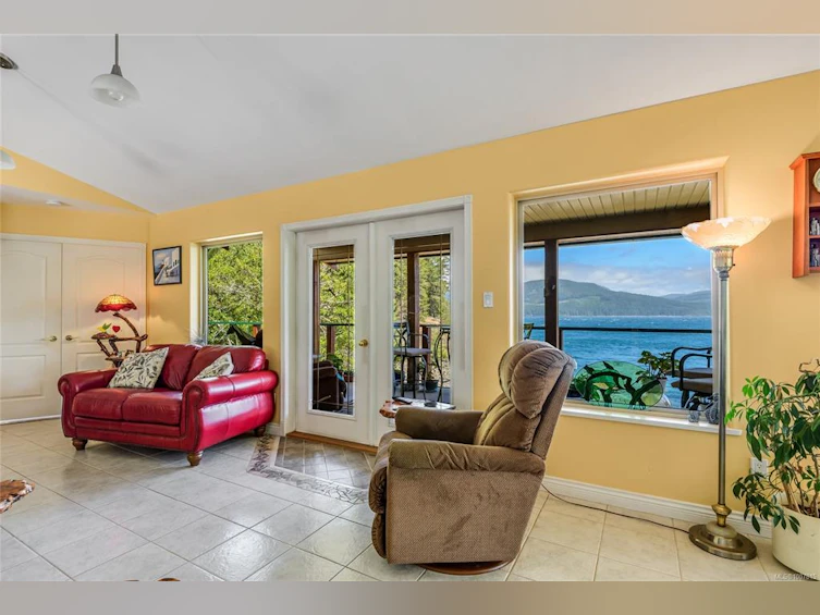 23 Sayward Road, Kelsey Bay/Sayward, BC, V0P 1R0 - 7