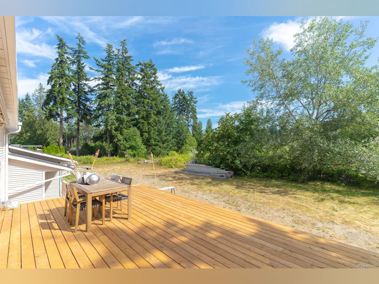 7405 Lantzville Road, Nanaimo, BC, V0R 2H0 - 11