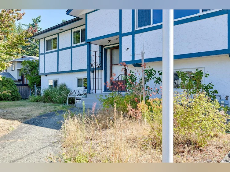 1318 Glenridge Drive, Langford, BC, V9B 2M4 - 2