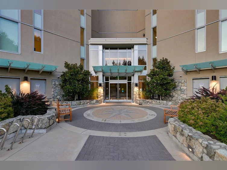 202-5388 Hill Rise Terrace, Saanich, BC, V8Y 3K2 - 62