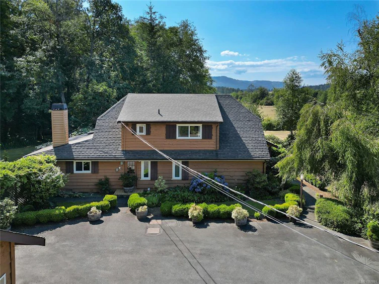 1695 Cultra Avenue, Central Saanich, BC, V8M 1T1 - 82
