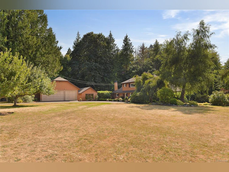 1695 Cultra Avenue, Central Saanich, BC, V8M 1T1 - 69