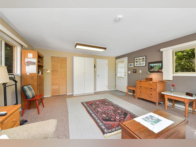1695 Cultra Avenue, Central Saanich, BC, V8M 1T1 - 43