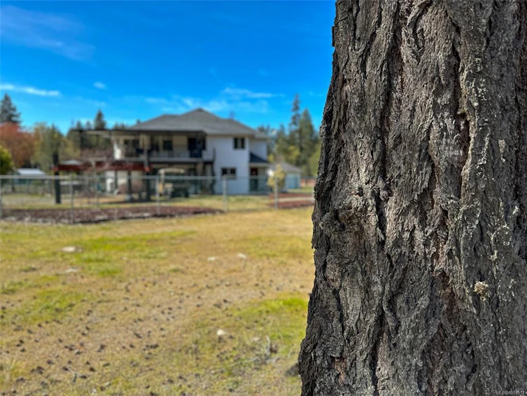 2075 Parkway Place, Errington, BC, V0R 1V0 - 2