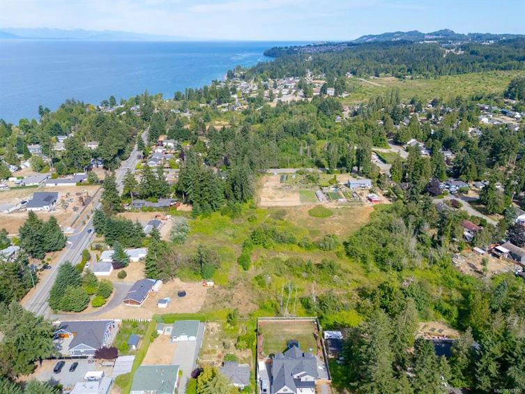 7405/7425 Lantzville Road, Nanaimo, BC, V0R 2H0 - 5