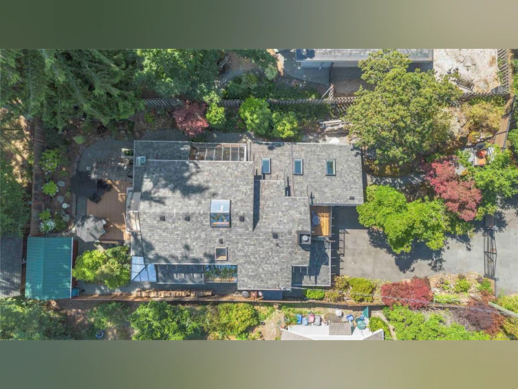 10937 Madrona Drive, North Saanich, BC, V8L 5P2 - 47