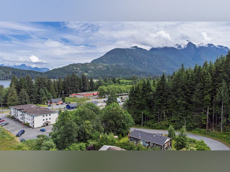 540 Macmillan Drive, Kelsey Bay/Sayward, BC, V0P 1R0 - 45