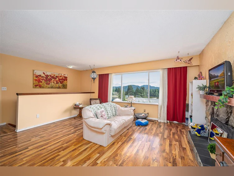 540 Macmillan Drive, Kelsey Bay/Sayward, BC, V0P 1R0 - 5