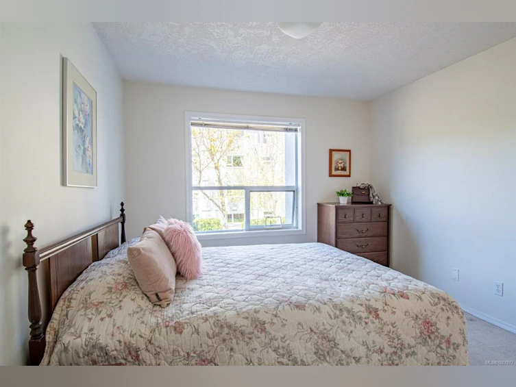 206-9945 Fifth Street, Sidney, BC, V8L 2V6 - 29