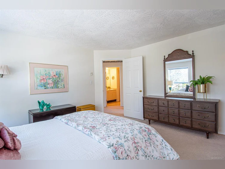 206-9945 Fifth Street, Sidney, BC, V8L 2V6 - 20