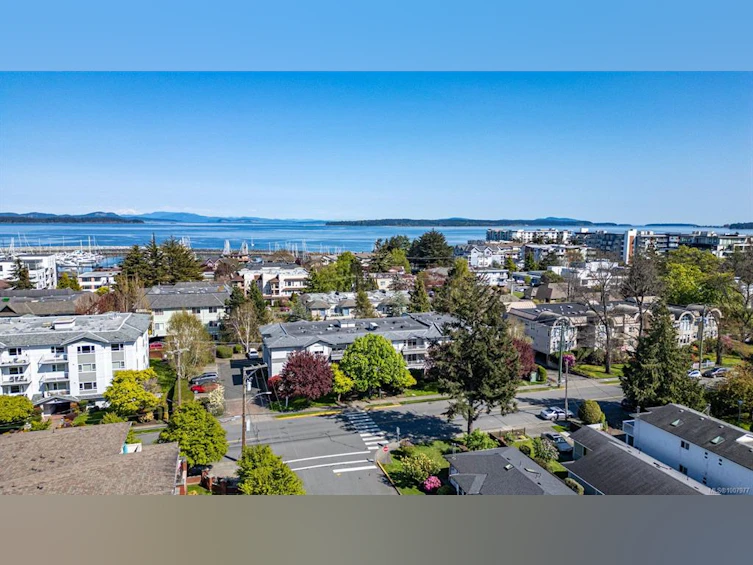 206-9945 Fifth Street, Sidney, BC, V8L 2V6 - 43