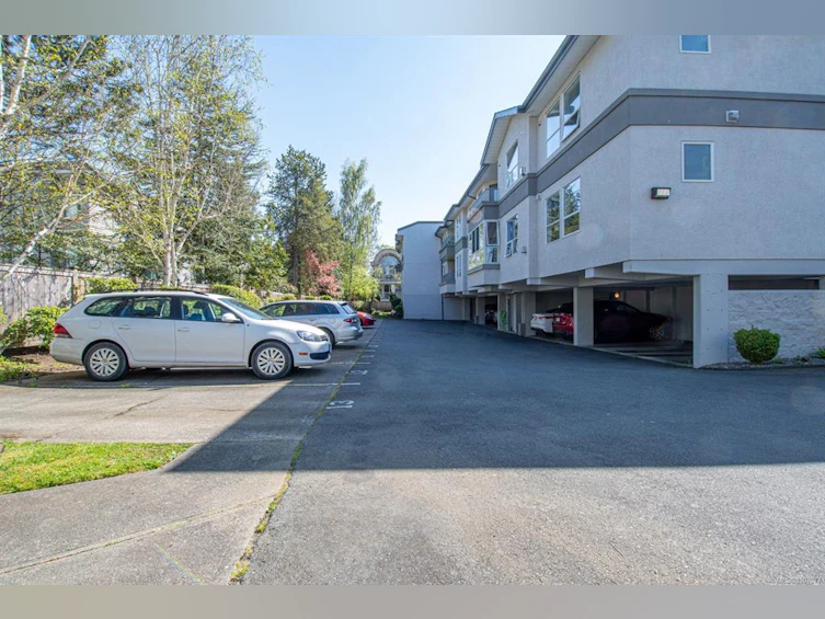 206-9945 Fifth Street, Sidney, BC, V8L 2V6 - 47
