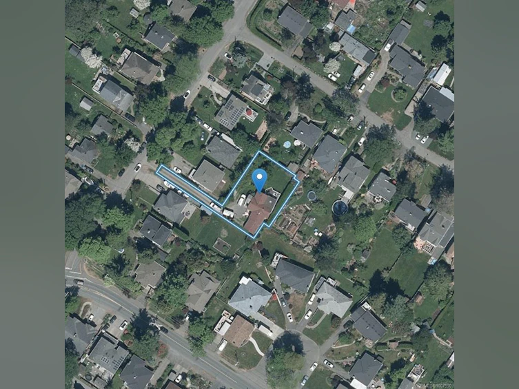 2945 Colquitz Avenue, Saanich, BC, V9A 2M2 - 47