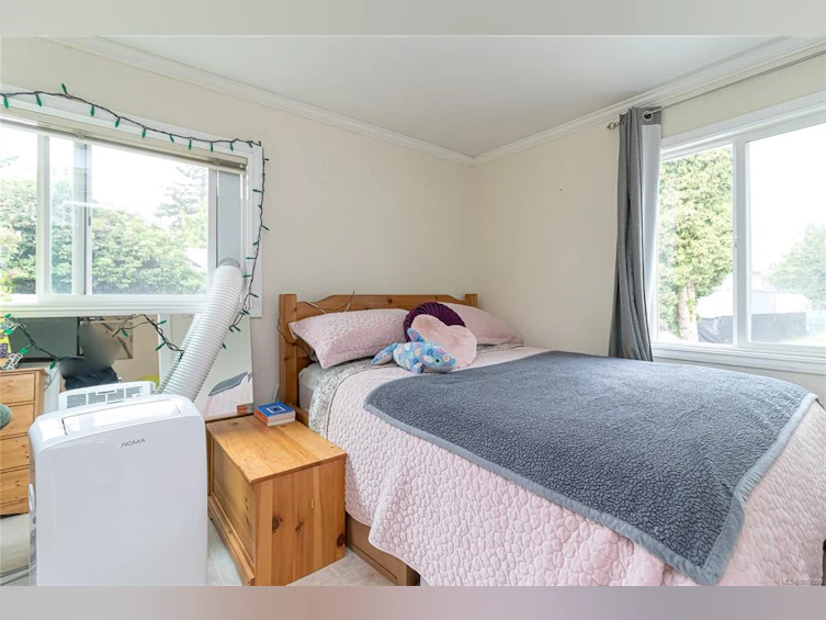 2945 Colquitz Avenue, Saanich, BC, V9A 2M2 - 37