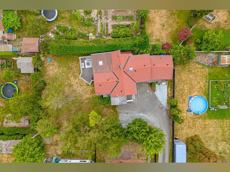 2945 Colquitz Avenue, Saanich, BC, V9A 2M2 - 43