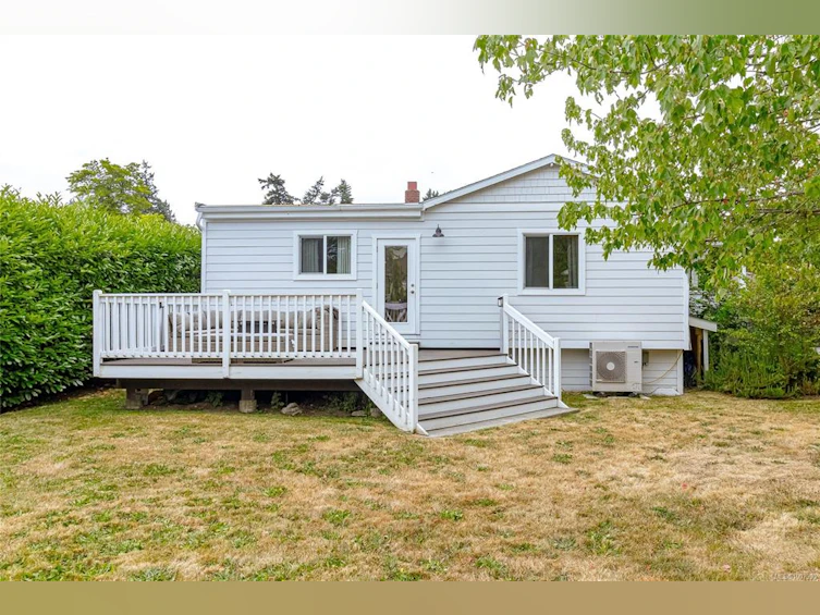 2945 Colquitz Avenue, Saanich, BC, V9A 2M2 - 31
