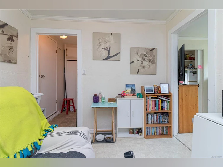 2945 Colquitz Avenue, Saanich, BC, V9A 2M2 - 34