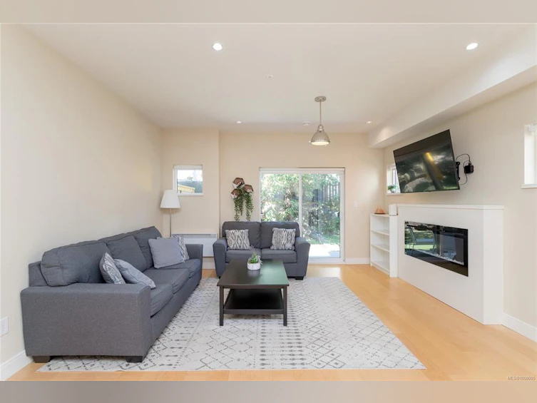 127-300 Phelps Avenue, Langford, BC, V9B 5R9 - 6