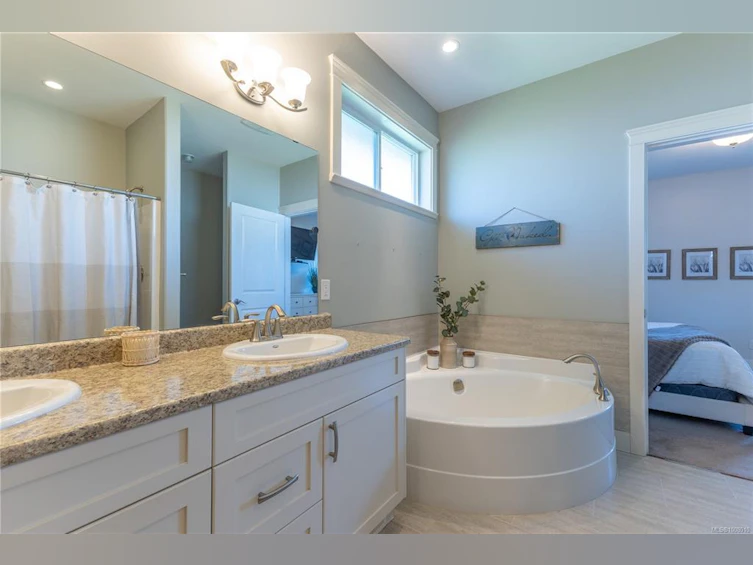 302 Maryland Road, Campbell River, BC, V9W 0A5 - 16