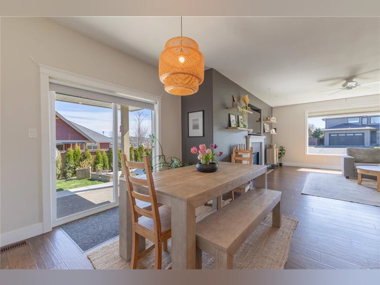 302 Maryland Road, Campbell River, BC, V9W 0A5 - 10