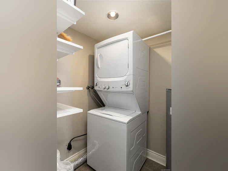 404-104 Dallas Road, Victoria, BC, V8V 1A3 - 23
