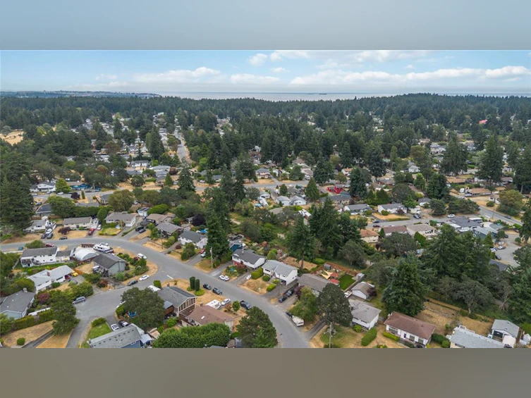 2989 Charlotte Drive, Colwood, BC, V9B 4L9 - 3