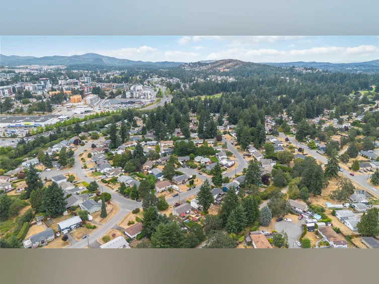 2989 Charlotte Drive, Colwood, BC, V9B 4L9 - 38